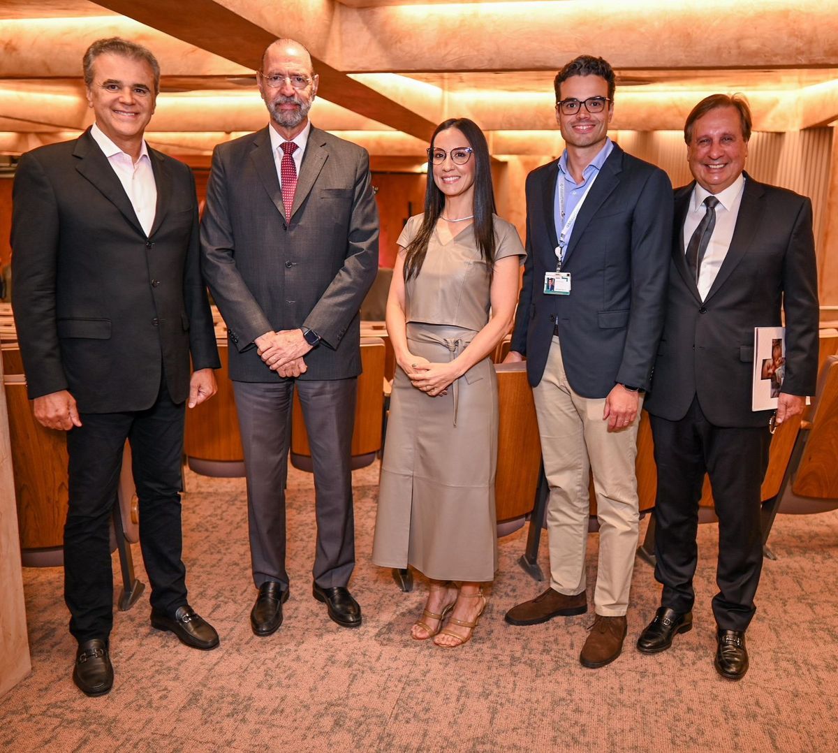 Henrique, Fábio, Marianna, José e Jadelson