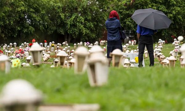  Movimentação do Dia de Finados no cemitério Campo da Esperança