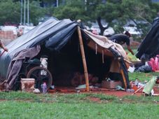 Imagem - 'Pior do que a pobreza é a saudade', diz baiana que vive em situação de rua em Brasília