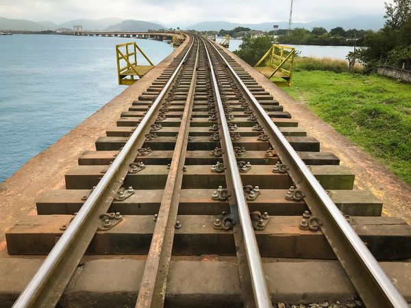 A reconstrução da malha ferroviária é de fundamental importância para a economia baiana