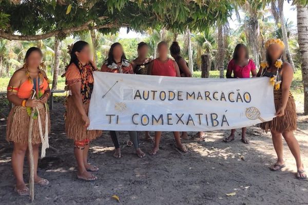 Indígenas da terra Comexatibá iniciaram uma autodemarcação no dia 21 de outubro