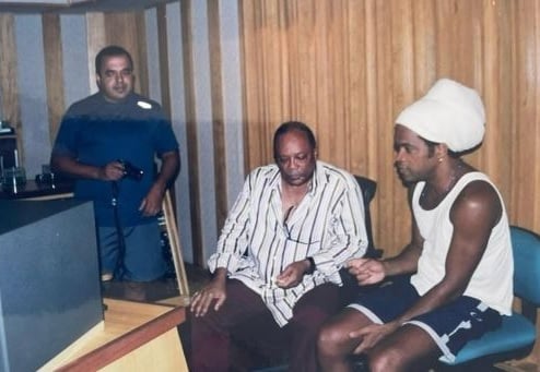 Quincy Jones com Brown