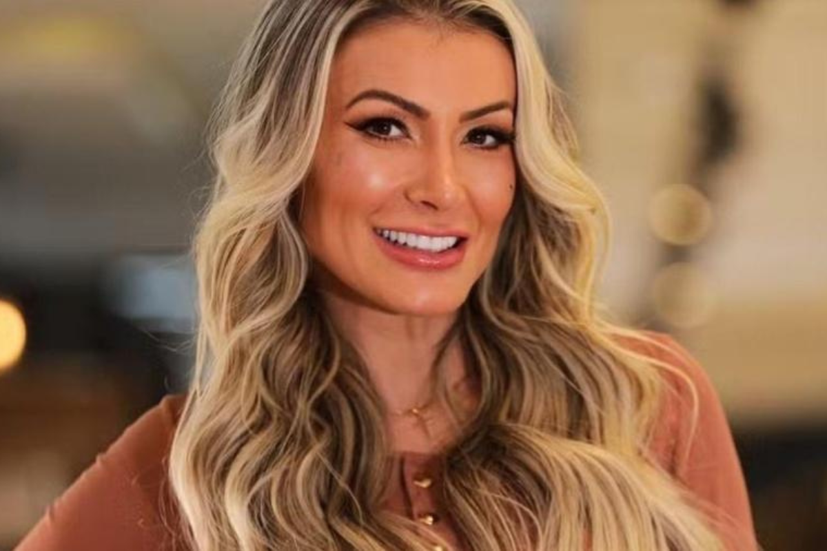 Andressa Urach por Reprodução