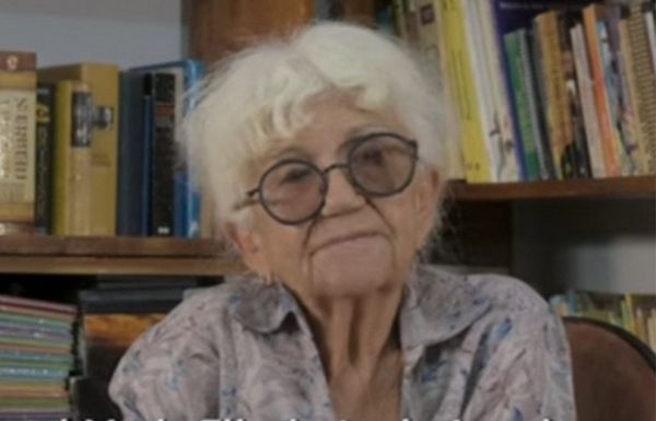 Idosa de 79 anos faz Enem pelo sonho de cursar Letras e escrever um livro