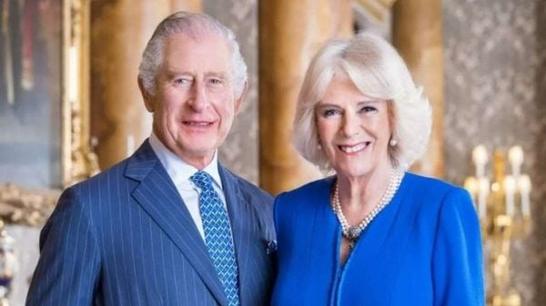 Rei Charles e Camilla Parker Bowles