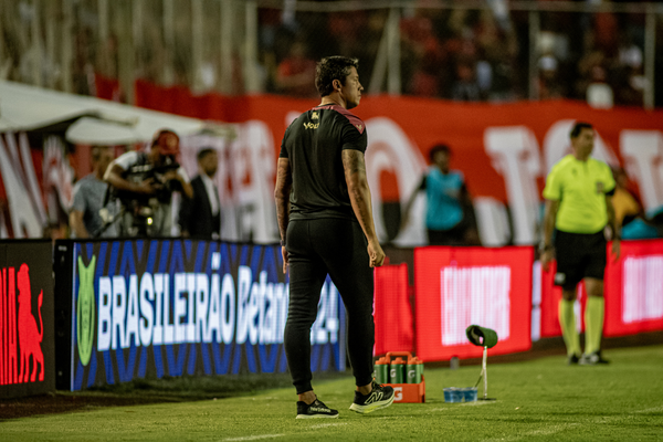 Thiago Carpini contra o Corinthians