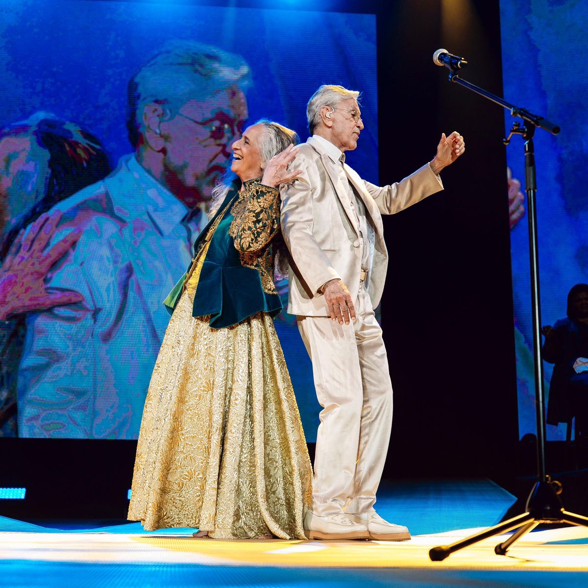 Bethânia e Caetano Veloso durante 