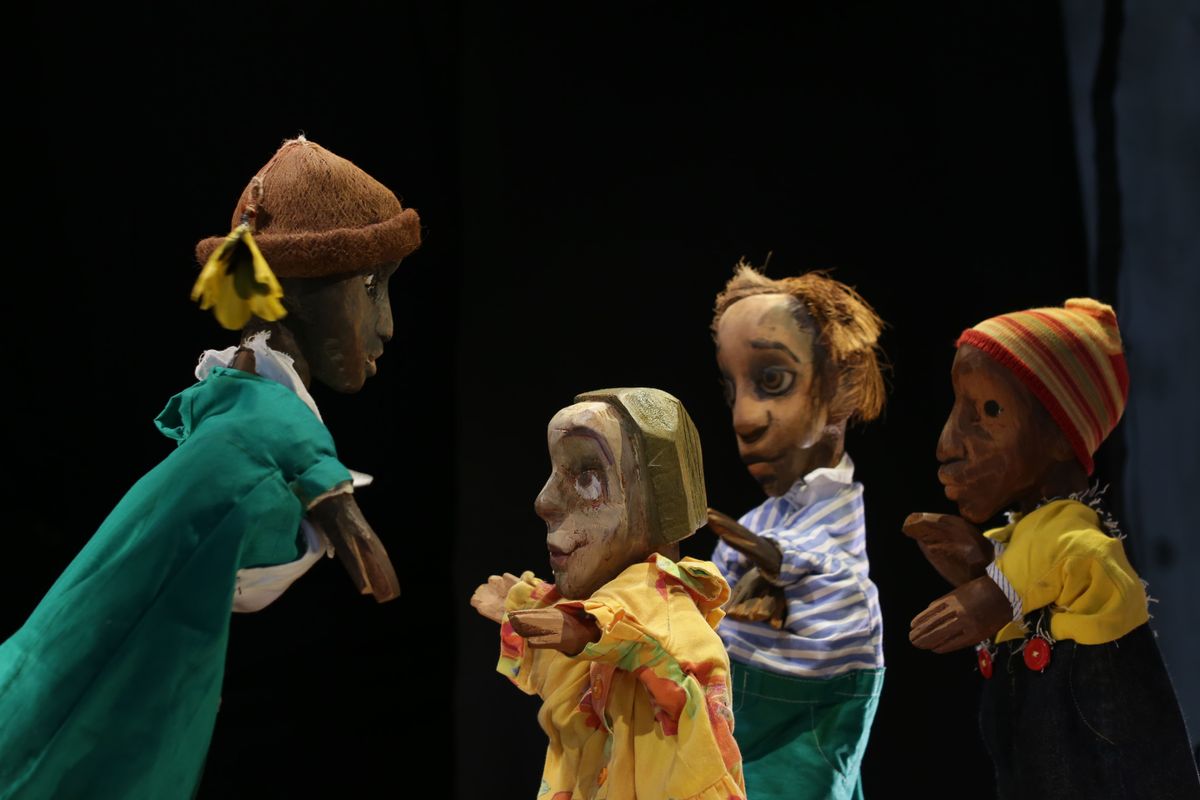 Companhia A RODA de Teatro de Bonecos
