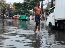 Imagem - Inmet emite alerta laranja para chuvas e ventos de até 100 km/h