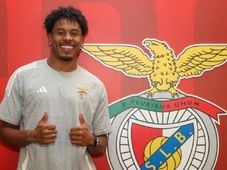 Imagem - Ex-BBB Paulo André é anunciado como novo atleta do Benfica, de Portugal