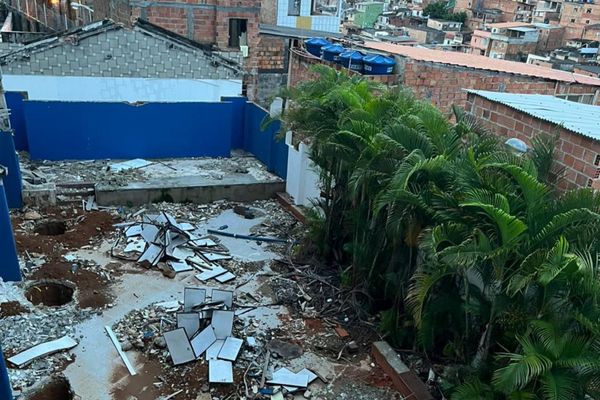 Obra no prédio antigo da Faculdade Ruy Barbosa