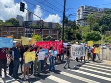 Imagem - Universitários protestam contra insegurança nos campi da Ufba