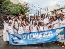 Imagem - 20 Anos de Resistência: caminhada contra a violência religiosa toma as ruas de Salvador