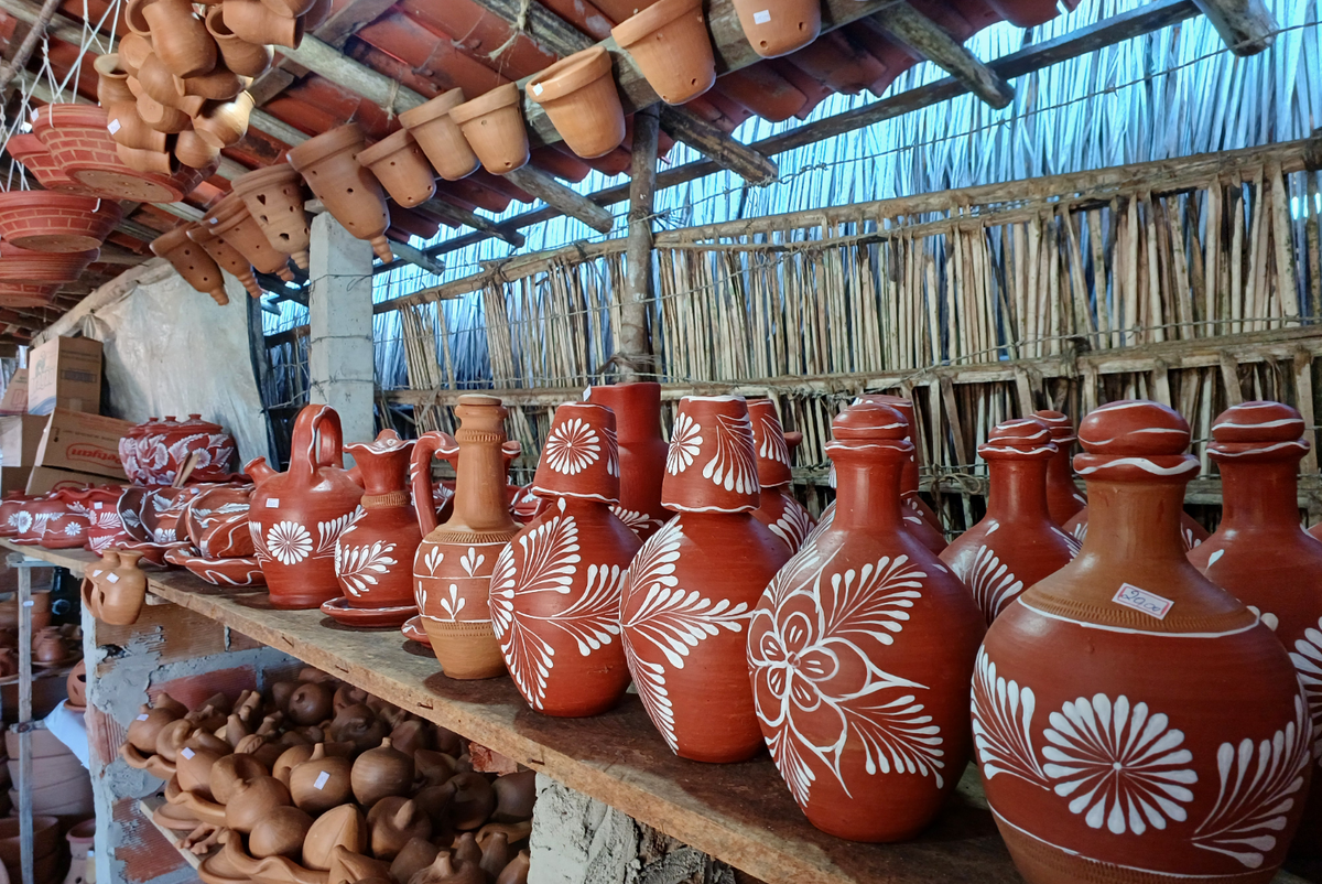 Peças artesanais de Maragogipinho