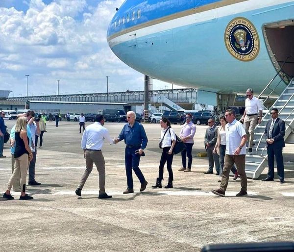 Joe Biden cumprimenta governador do Amazonas