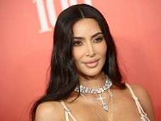 Imagem - Kim Kardashian compra robô humanoide da Tesla de mais de R$ 100 mil: 'Meu novo amigo'