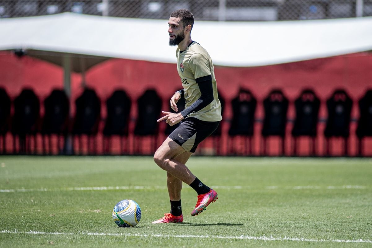 Vitória treina pela penúltima vez antes de enfrentar o Criciúma