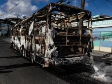 Imagem - 'Tentei evitar, mas foi muito rápido': fogo se espalhou em ônibus na Suburbana em minutos