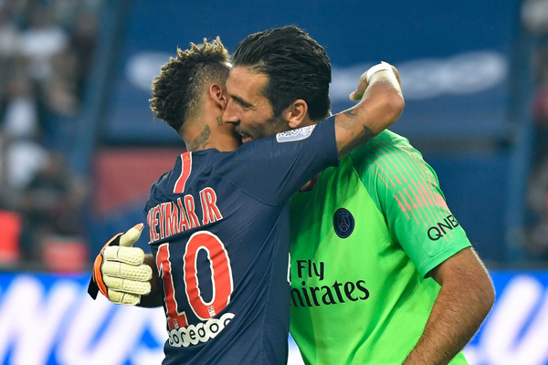 Neymar e Buffon