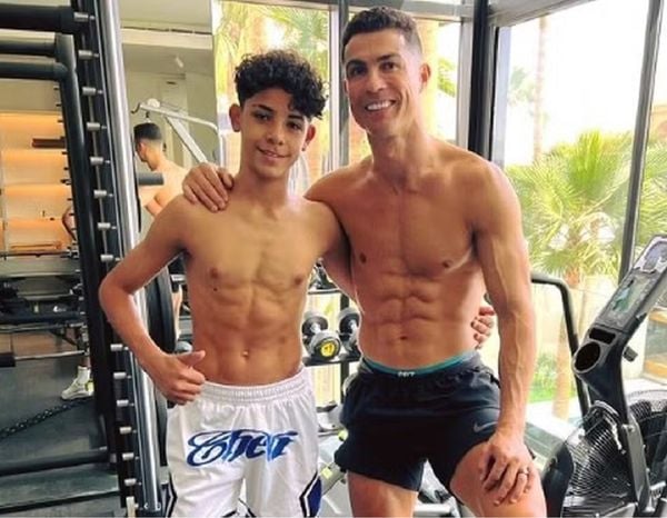 Cristiano Ronaldo não descarta jogar ao lado do filho