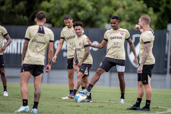 Vitória está pronto para enfrentar o Botafogo no Nilton Santos