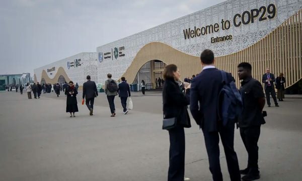 Chegada de delegações e participantes na COP29 em Baku, Azerbaijão