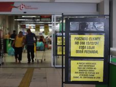 Imagem - Supermercado anuncia fim de três unidades e gera corrida de clientes