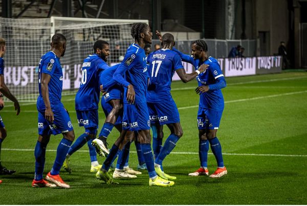 Troyes luta contra o rebaixamento à terceira divisão na França pelo segundo ano consecutivo