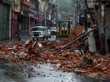 Imagem - Após desabamento e chuva, comerciantes da Baixa dos Sapateiros estimam prejuízo de R$10 mil