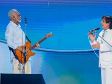 Imagem - Gilberto Gil se apresenta com Roberto Carlos em especial da Globo: 'Vamos fugir?'