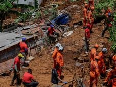 Imagem - Saramandaia: buscas por jovem soterrado ocorrem em cômodos onde vítima morava