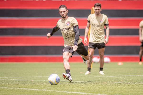 Vitória só tem mais dois dias de treino antes do confronto contra o Fortaleza