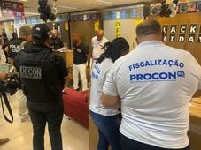 Imagem - Black Friday: Polícia Civil e Procon autuam estabelecimentos por propaganda enganosa