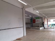 Imagem - Após corrida de clientes e tumultos, supermercado antecipa fechamento em Salvador