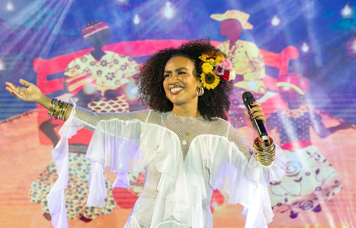 Mariene saúda Nossa Senhora da Conceição da Praia e Oxum