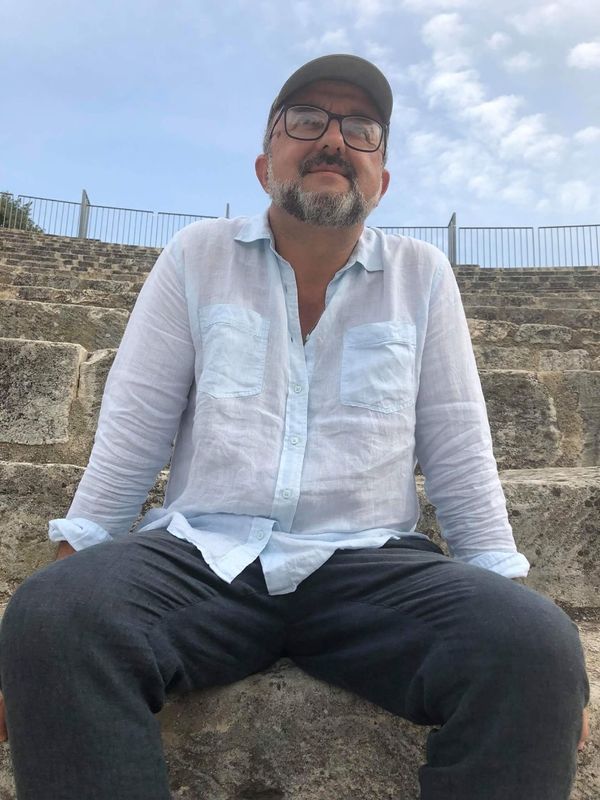 O diretor Bernard Attal, francês que vive na Bahia há 20 anos