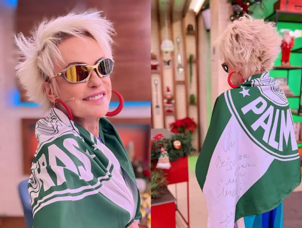 Ana Maria Braga com bandeira do Palmeiras