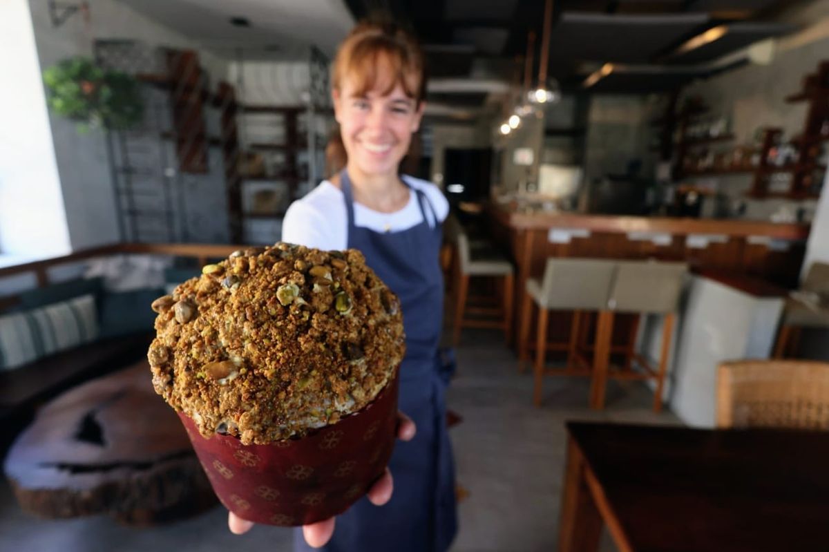 Kafe é alemã e abriu o restaurante, junto com o marido baiano, em 2018