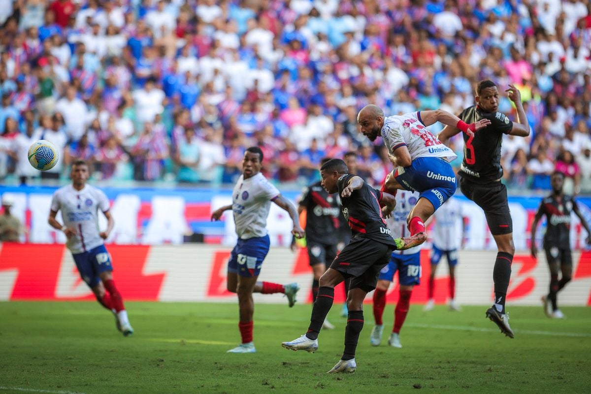 Thaciano abriu o placar para o Bahia sobre o Atlético-GO