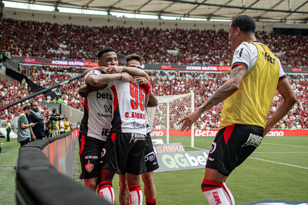 Vitória vai desembolsar R$ 20,7 milhões por terminar na 11ª colocação da Série A