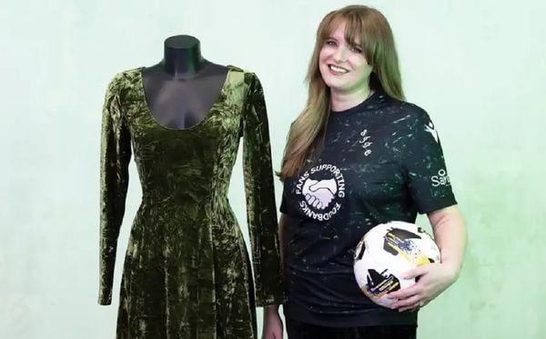 Estilista Jade Robertson foi a responsável pela camisa do St Johnstone e pelo vestido usado por Taylor Swift