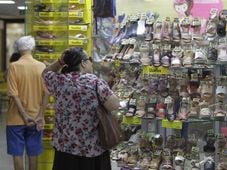 Imagem - Confira o que abre e fecha no Dia dos Comerciários em Salvador e Região Metropolitana