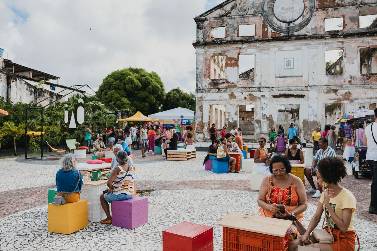 Mercado Iaô na Ribeira