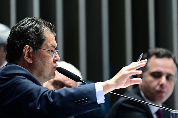 Senado aprova texto-base da reforma tributária