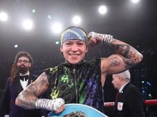 Imagem - É ela! Bia Ferreira derrota francesa e mantém cinturão de campeã mundial de boxe