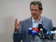 Imagem - Haddad diz que câmbio é flutuante e que o dólar vai se acomodar