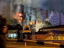 Imagem - Dois pilotos morrem em colisão de avião com um prédio vazio no Havaí