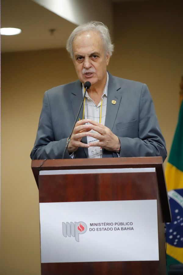 Climatologista Carlos Nobre participou de evento do MP-BA