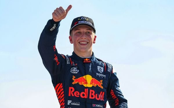 Liam Lawson irá pilotar a Red Bull na temporada 2025 da Fórmula 1