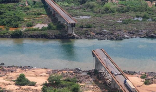 Ponte sobre o Rio Tocantins